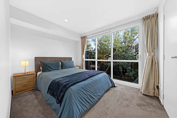 9/70A Barrack Road Mt Wellington_5