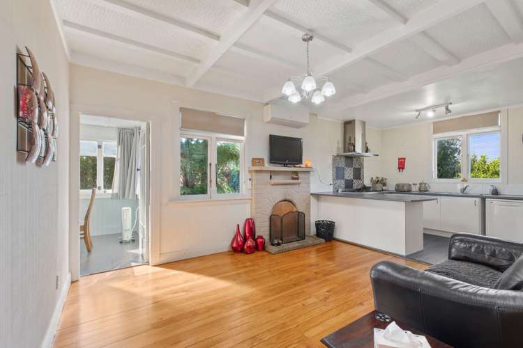 45 Kitchener Road Waiuku_4