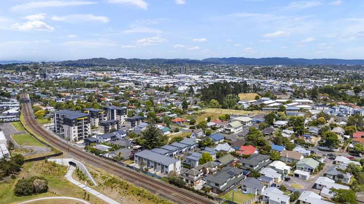 72e Saint Georges Road Avondale_29