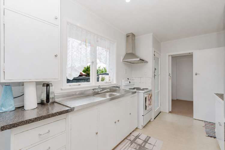 53 Collins Road_2