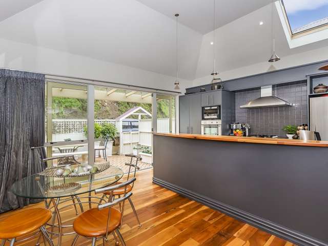 153h Grant Road Thorndon_4