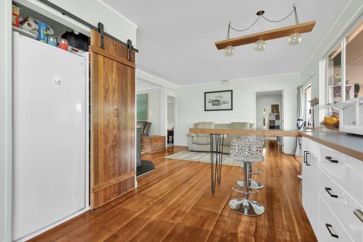 121 Short Street Kawhia_9