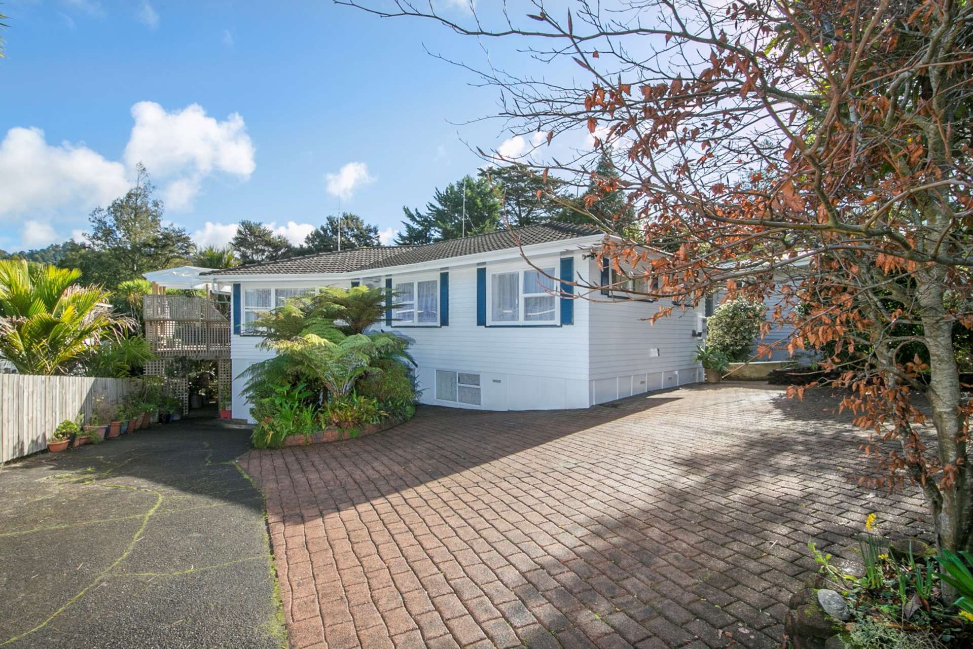 17 Rimutaka Place Titirangi_0