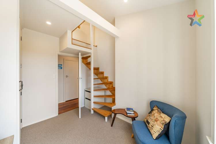 157 Miromiro Road Normandale_11