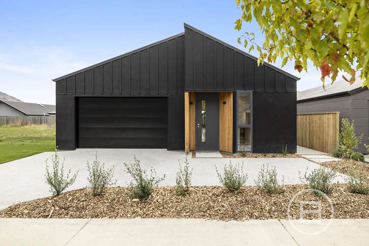 22 Bale Road Jacks Point_21