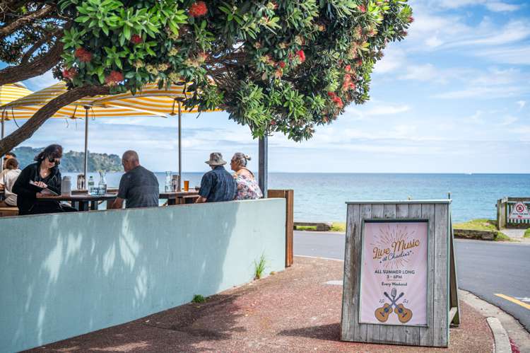 1 Quelch Road Onetangi_34