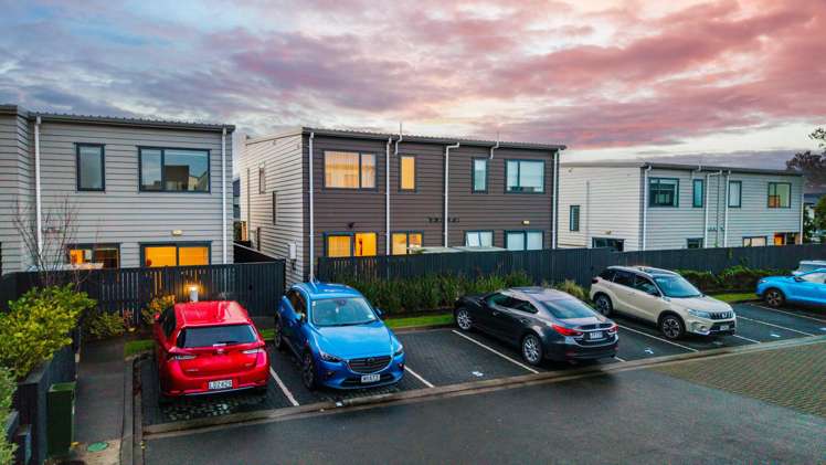 12 Autumn Blaze Street Hobsonville_19