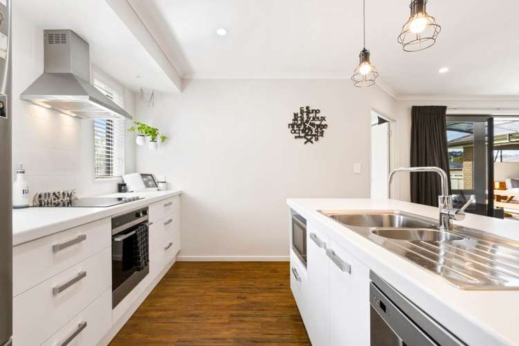 16 Remana Crescent Huapai_13