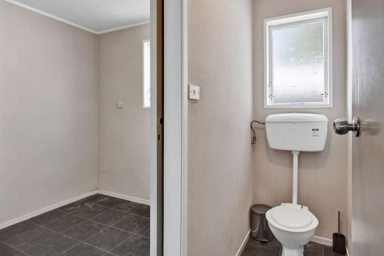 21 Manawapou Road Hawera_12