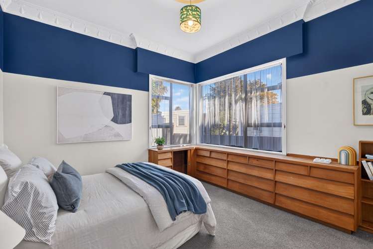 70 Nelson Crescent Napier South_15