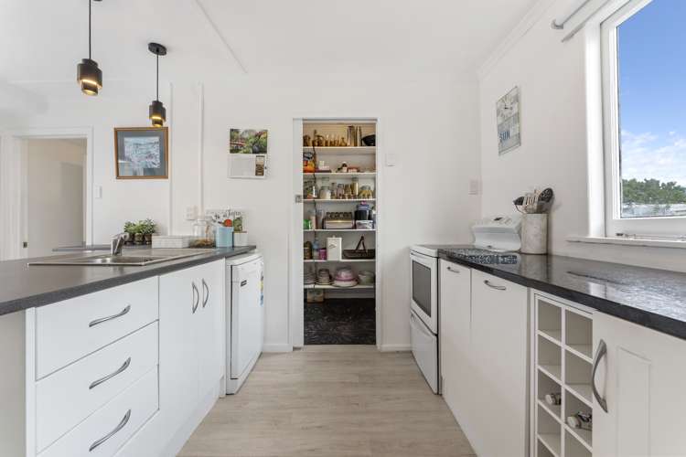 203 Main Street Pahiatua_5