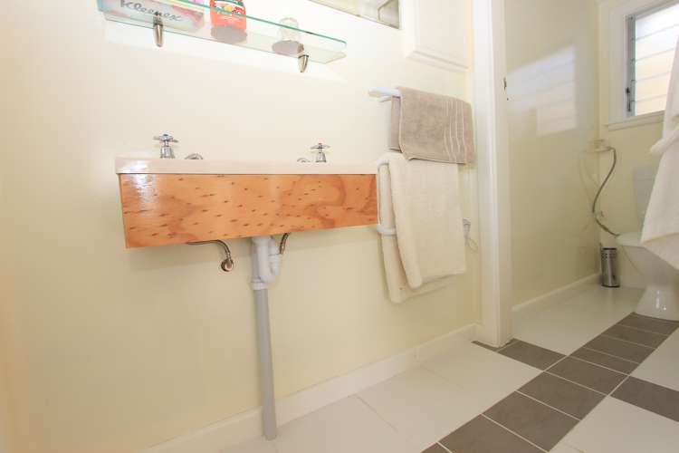 1 Whitney Street Blenheim Central_15