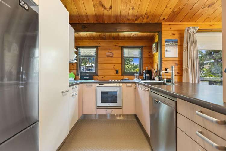 245 Onemana Drive Onemana_4