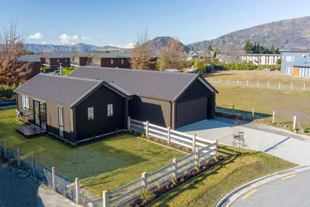 10 Cleland Close Wanaka_1