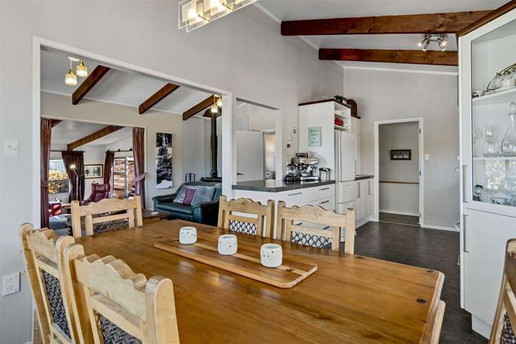 6 Tarata Street Matua_11