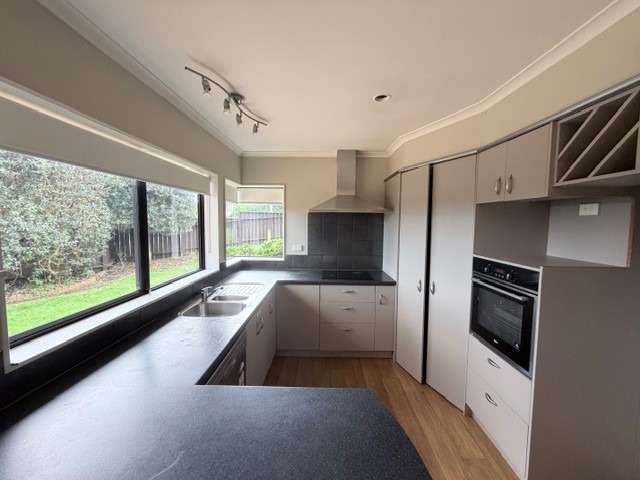 136 Poike Road 11222_3