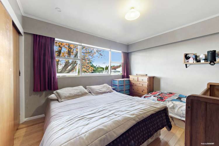 39 Mason Street New Lynn_10