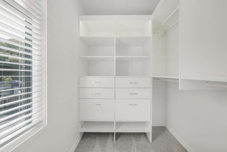 59 Miromiro Road Normandale_16