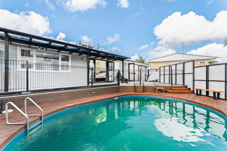 18 Murray Road Te Atatu Peninsula_18