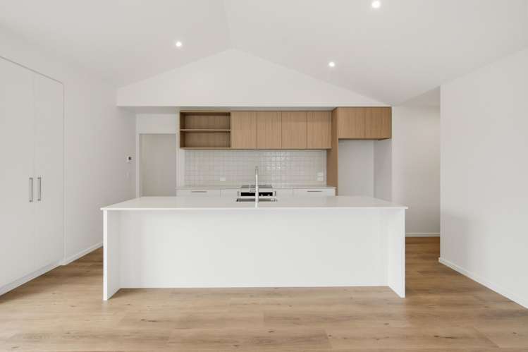 12 Carabella Crescent_3
