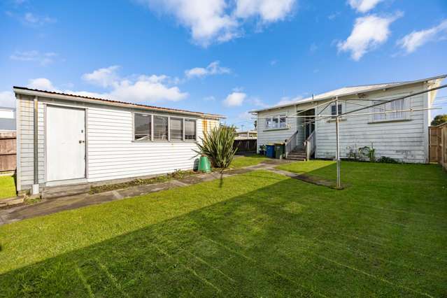 46 Titirangi Road New Lynn_3