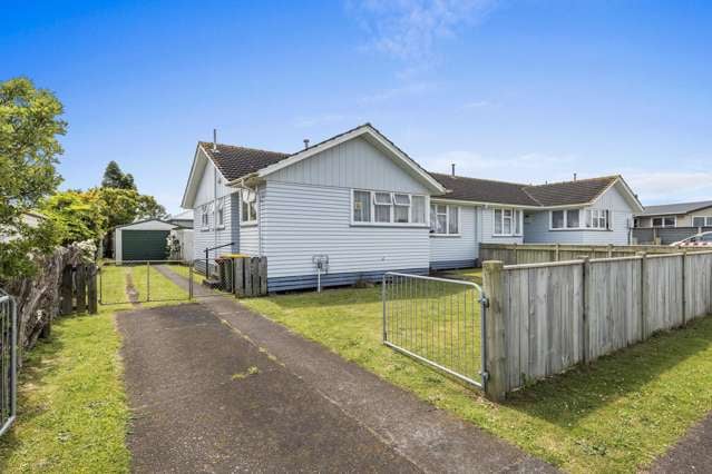 1 & 3 Koromiko Avenue Hawera_1