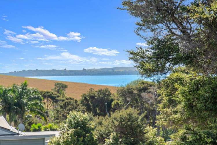 35 Te Puru Drive Maraetai_14