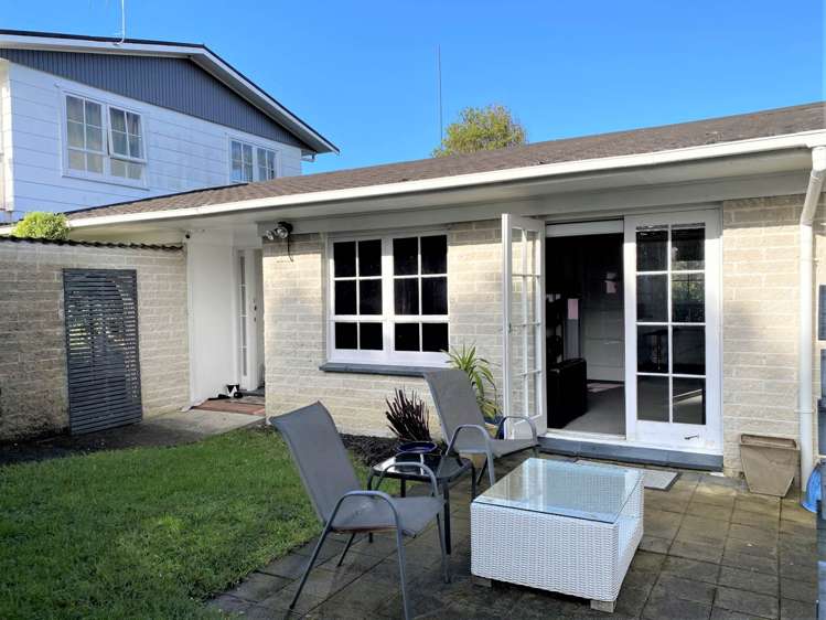 3/220 East Coast Road Forrest Hill_11