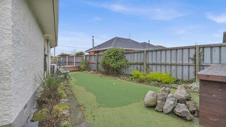 81 Teesdale Street Burnside_18