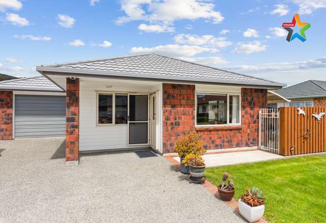 21 Woodland Mews Wainuiomata_2