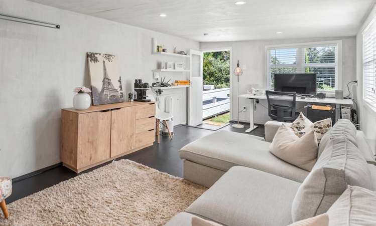 40 Fairclough Road Beach Haven_28