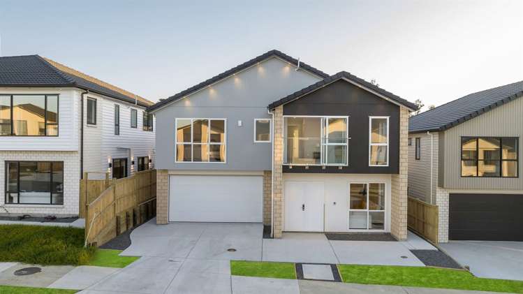 15 Tullymore Drive Flat Bush_35