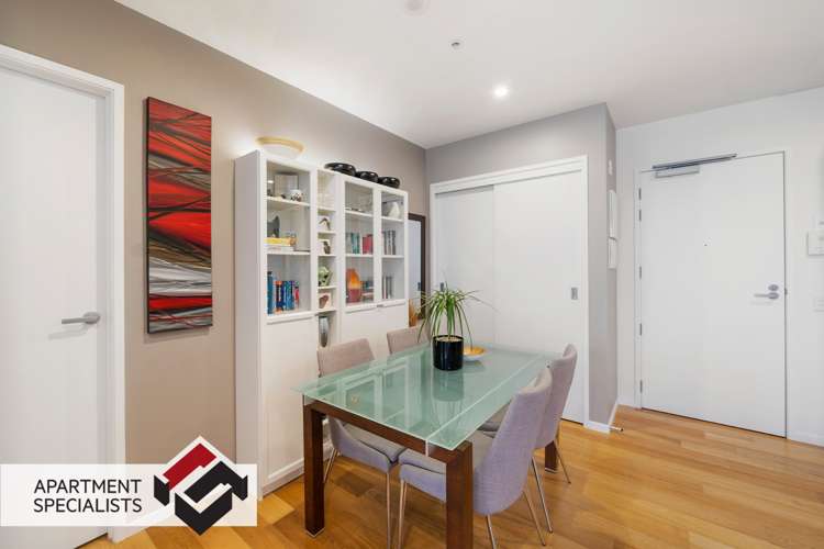 01/54g Surrey Crescent Grey Lynn_6