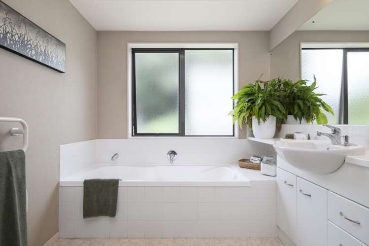 82 Harrisville Road Tuakau_11