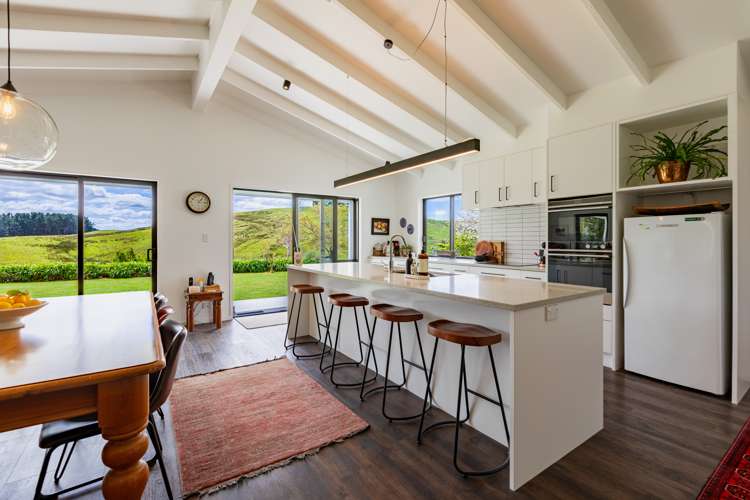 1137 Wimbledon Road Porangahau_15