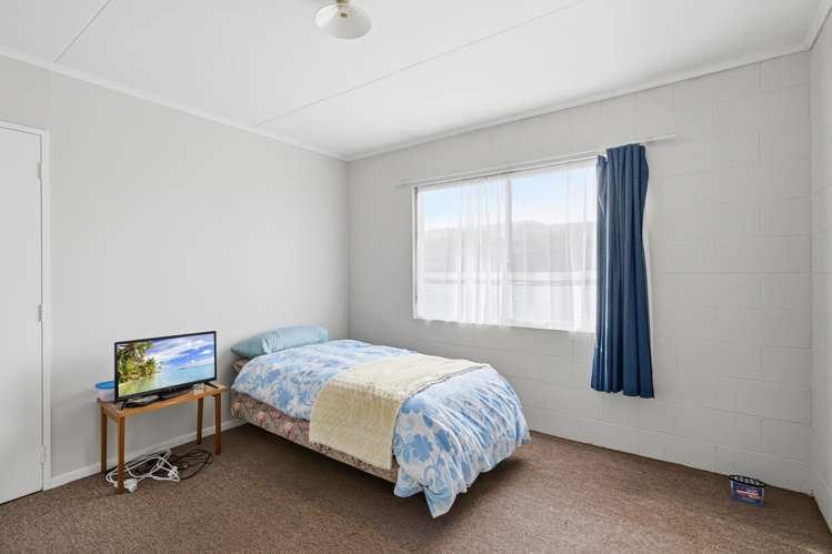 1-4/158 Crinan Street Appleby_15