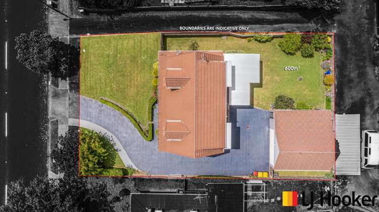 56 Carnoustie Drive Wattle Downs_23