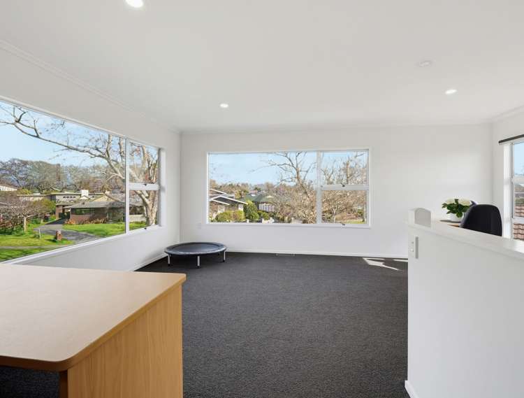 8 Aintree Crescent Awapuni_14