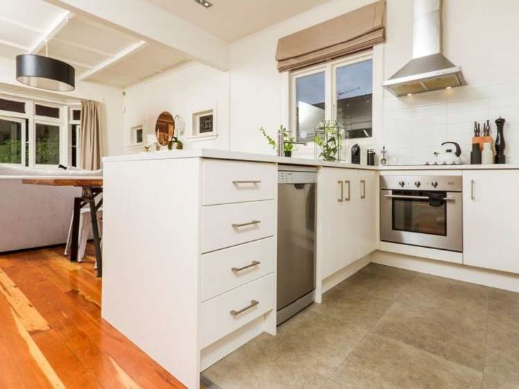 14 Walmer Road Point Chevalier_6