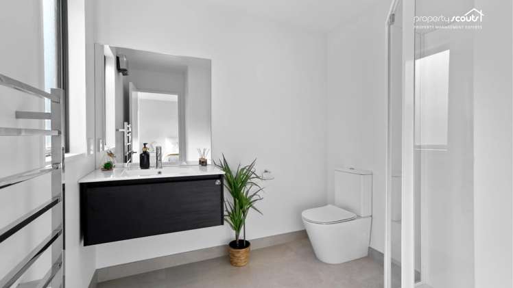 2 Tarata Way 11103_23