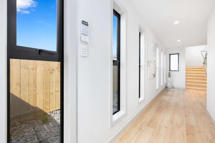 62 Matangi View Drive Orewa_8