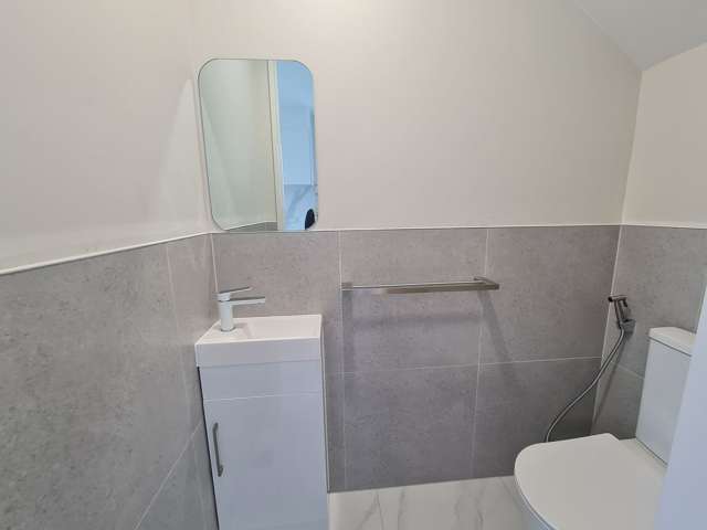 2/532 Glenfield Road Glenfield_4