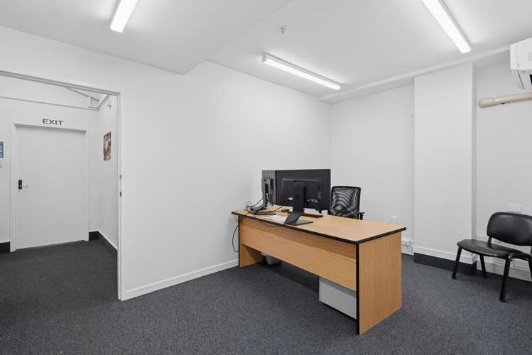 284 Great North Road Winton_11