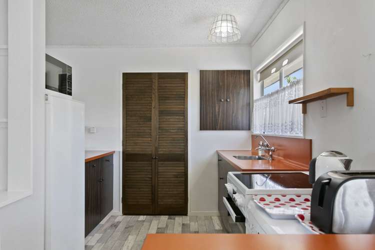 7 Dorothy Drive Acacia Bay_11