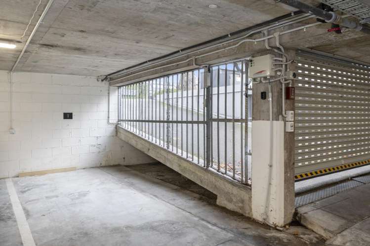 1/18 Carlton Mill Road Merivale_22