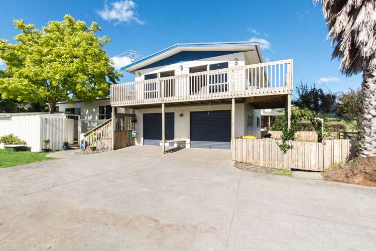 21 Kawakawa Bay Coast Road Kawakawa Bay_25