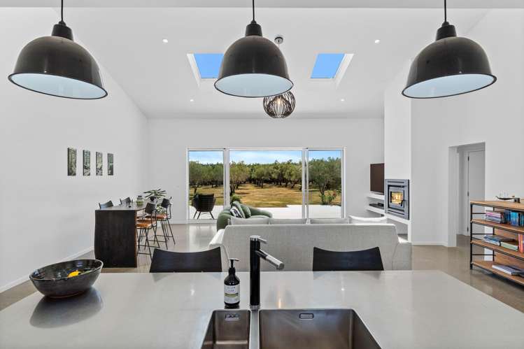 399a Lake Ferry Road Dyerville_9