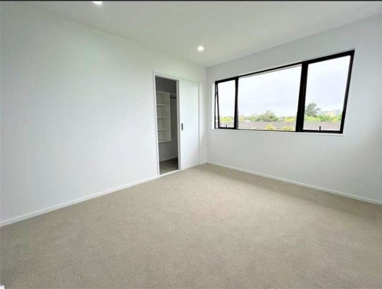 31 Elieen Newwey place Henderson_7