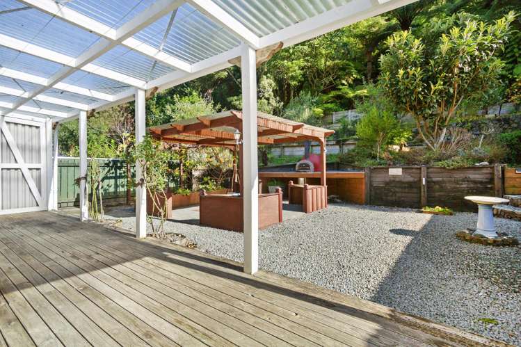 77 Hair Street Wainuiomata_11