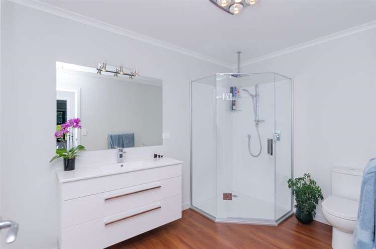 51 Solway Crescent Solway_11